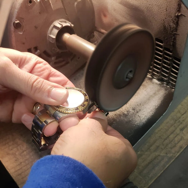Polishing machine